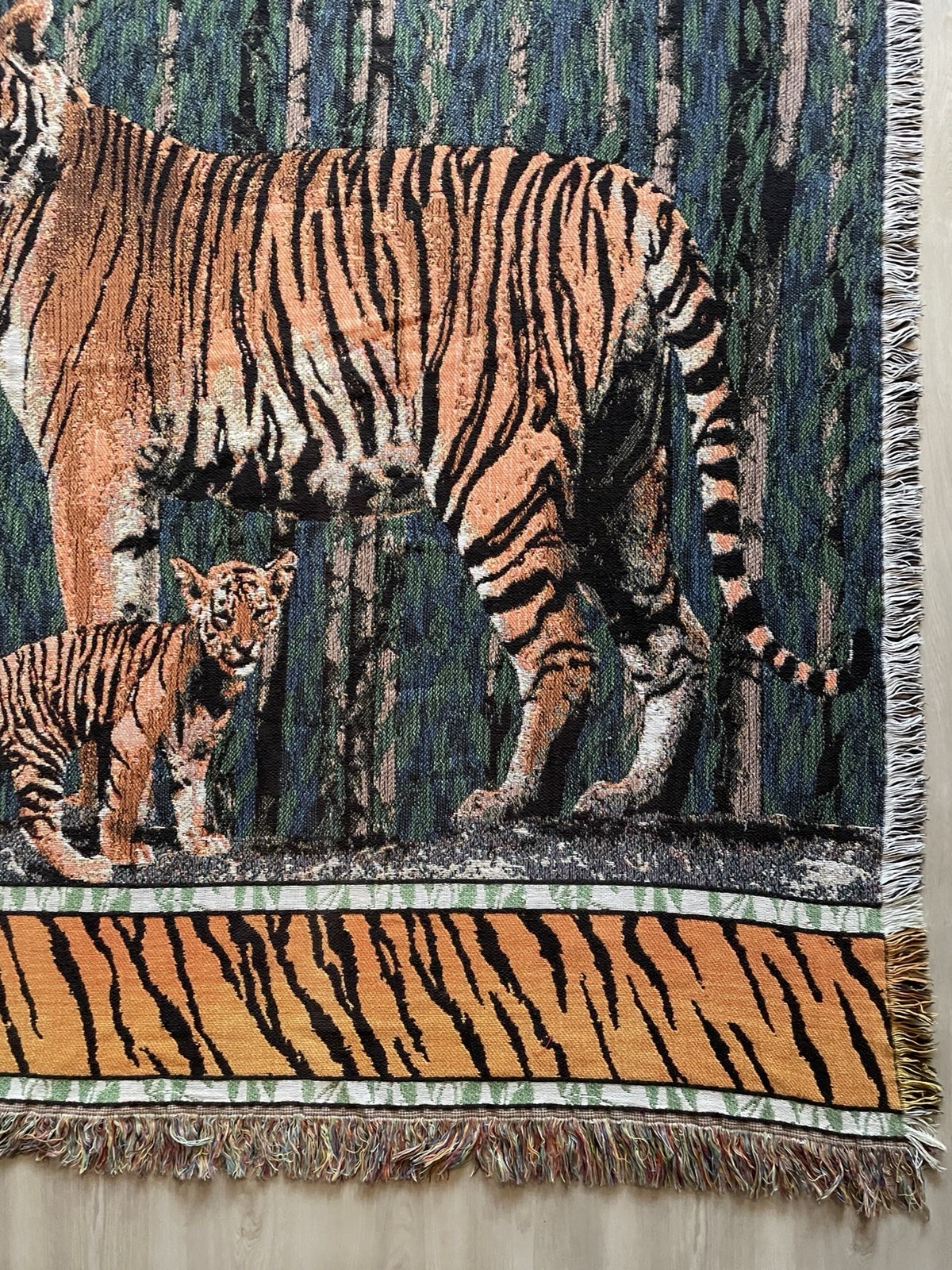Vintage Tiger & Cub Large Throw Tapestry Rug Blanket