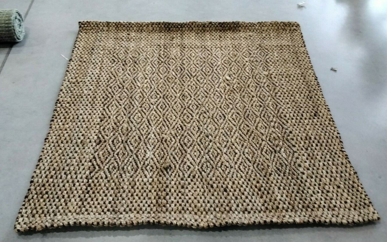 BROWN 5′ X 5′ Square Pulled Threads Rug, Reduced Price 1172704837 NF183A-5SQ