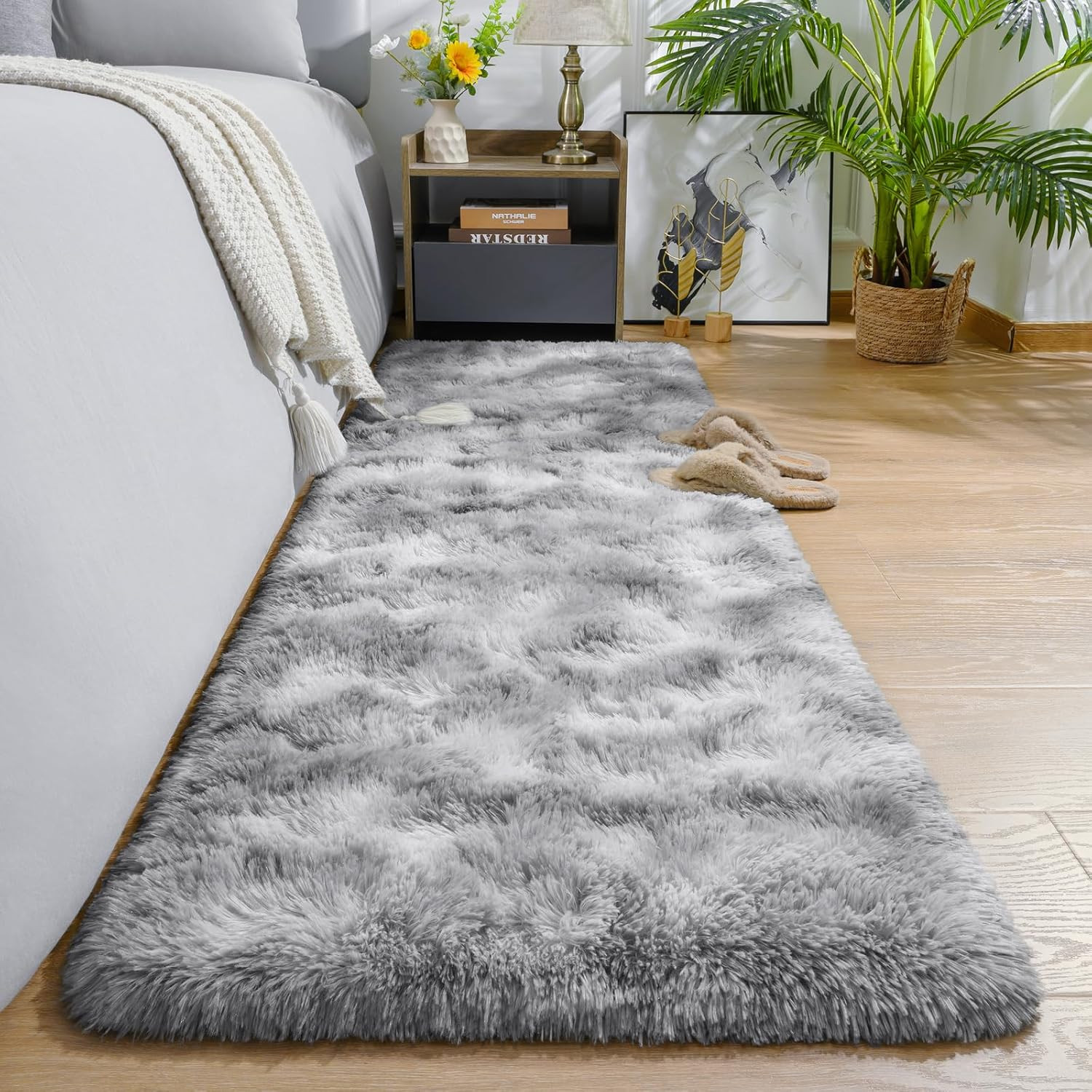 2X6 Feet Soft Runner Rugs for Bedroom Plush Fluffy Rug, Shag Furry Area Rug Carp