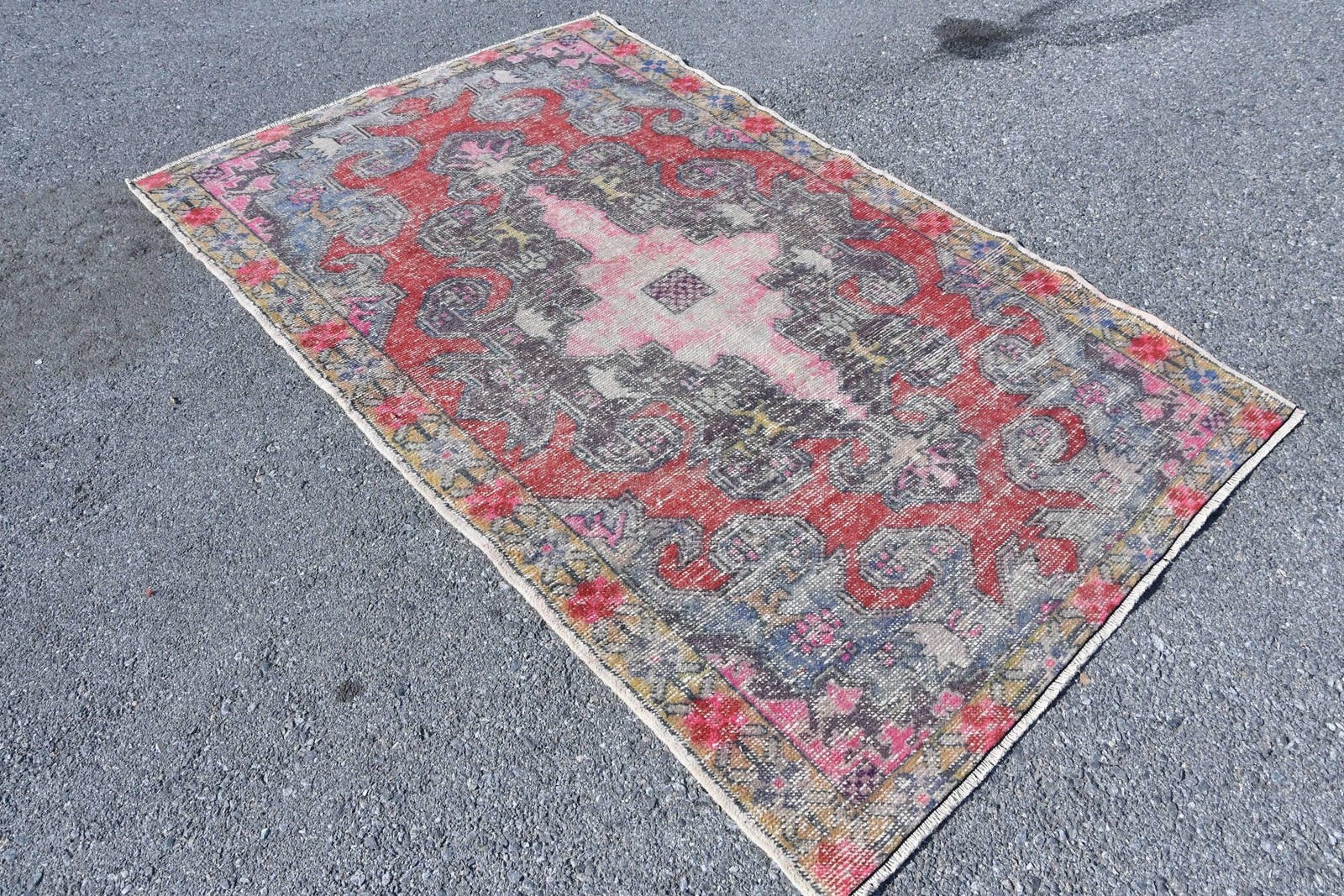 4,6×7,4 ft Area Vintage Turkish Rug, Red Polka dot Wool Rug