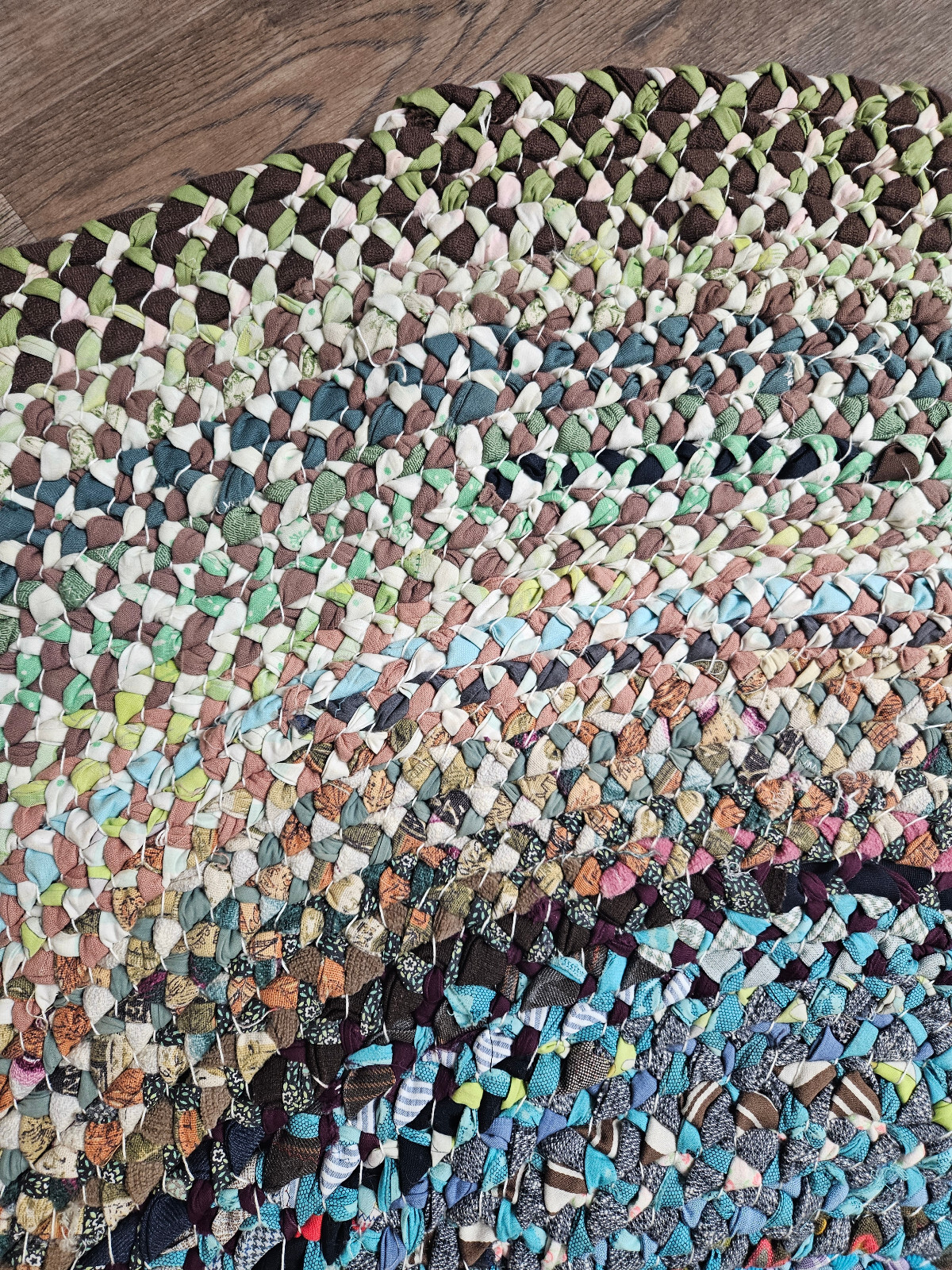 Hand Crafted Oval Braided Rug 68″ x 52″ 1960’s Fabrics Blue Brown Green Unused