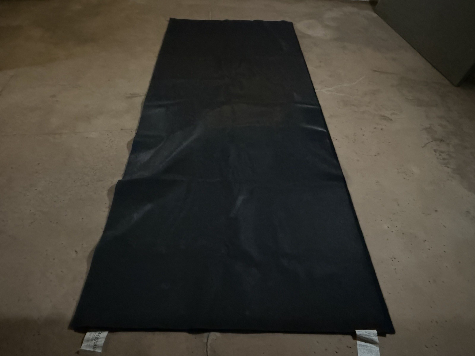 RUGGABLE 2 RUGS OUTDOOR INDOOR SHOP PETS DOGS HEAVY DUTY!