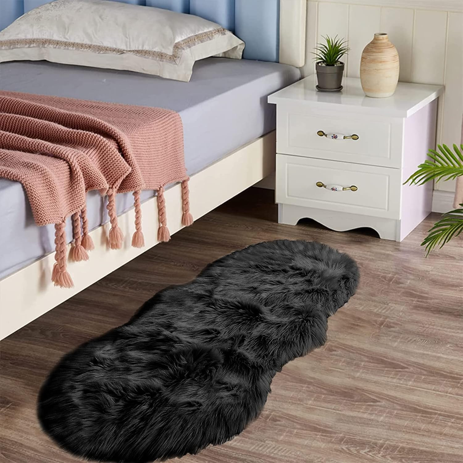 Black Faux Sheepskin Rug 2X4 Shag Rug for Bedroom Fluffy Rug Faux Fur Rug Non…