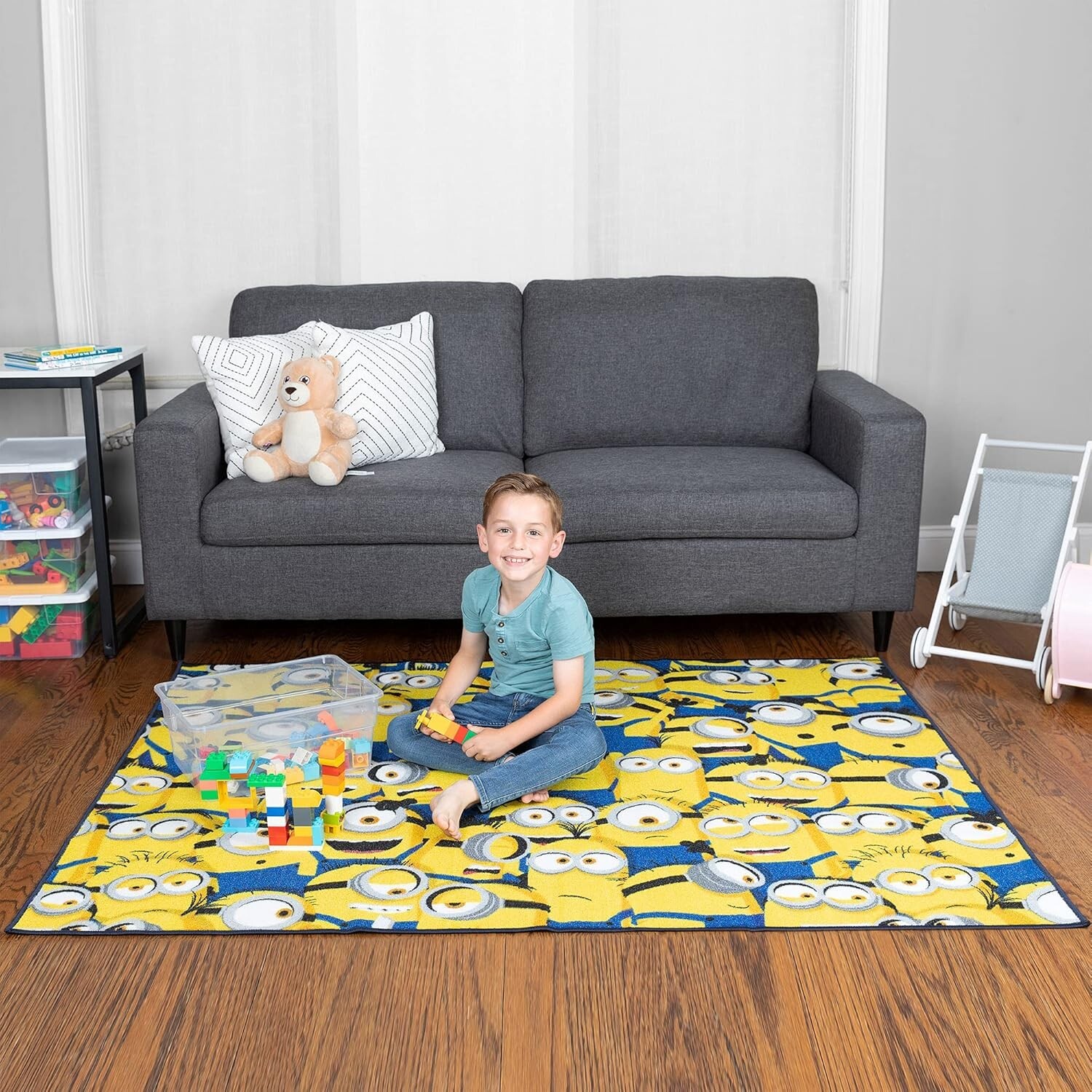Minions – Rug – 69×52 inches – Brand New – Sealed