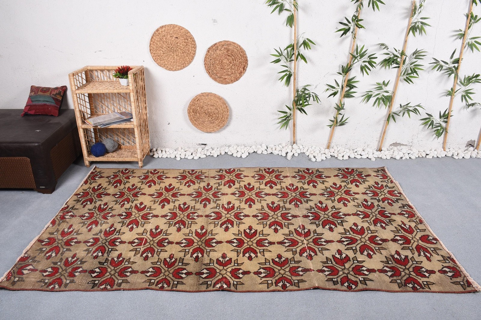4,6×7,9 ft Turkish Rug, Vintage Area Rug, Beige Red Bordered Wool Rug