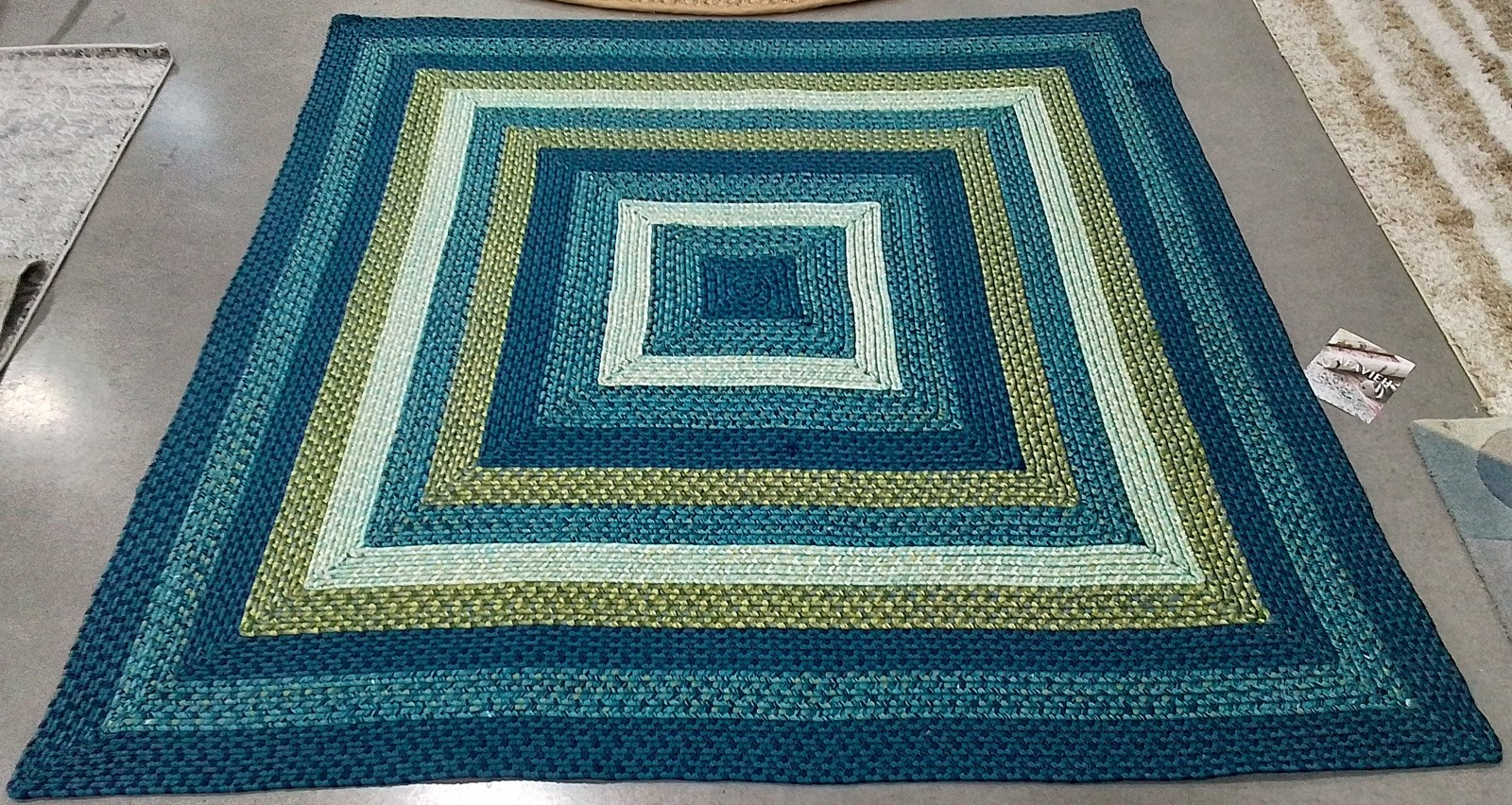 AQUA/GREEN 6′-0″ x 6′-0″ Broken Thread Rug, Reduced Price 1172803634 BRA230J-6SQ