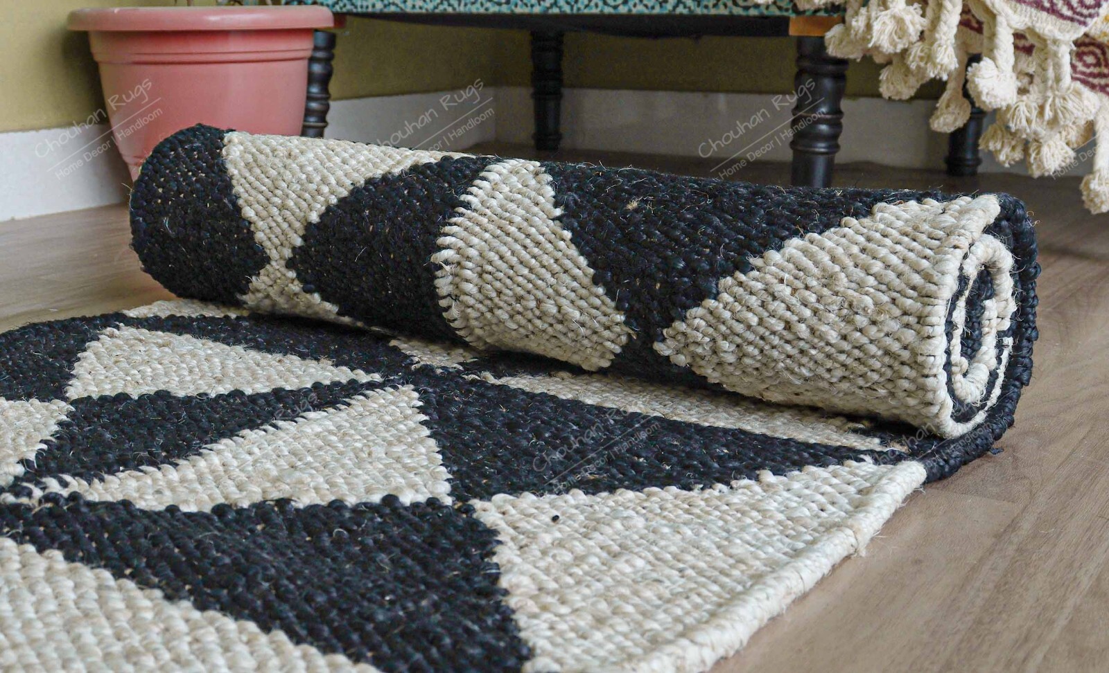 4×6 Ft Thick Durable White and Black Natural Jute Hemp Handmade Tufted Area Rug
