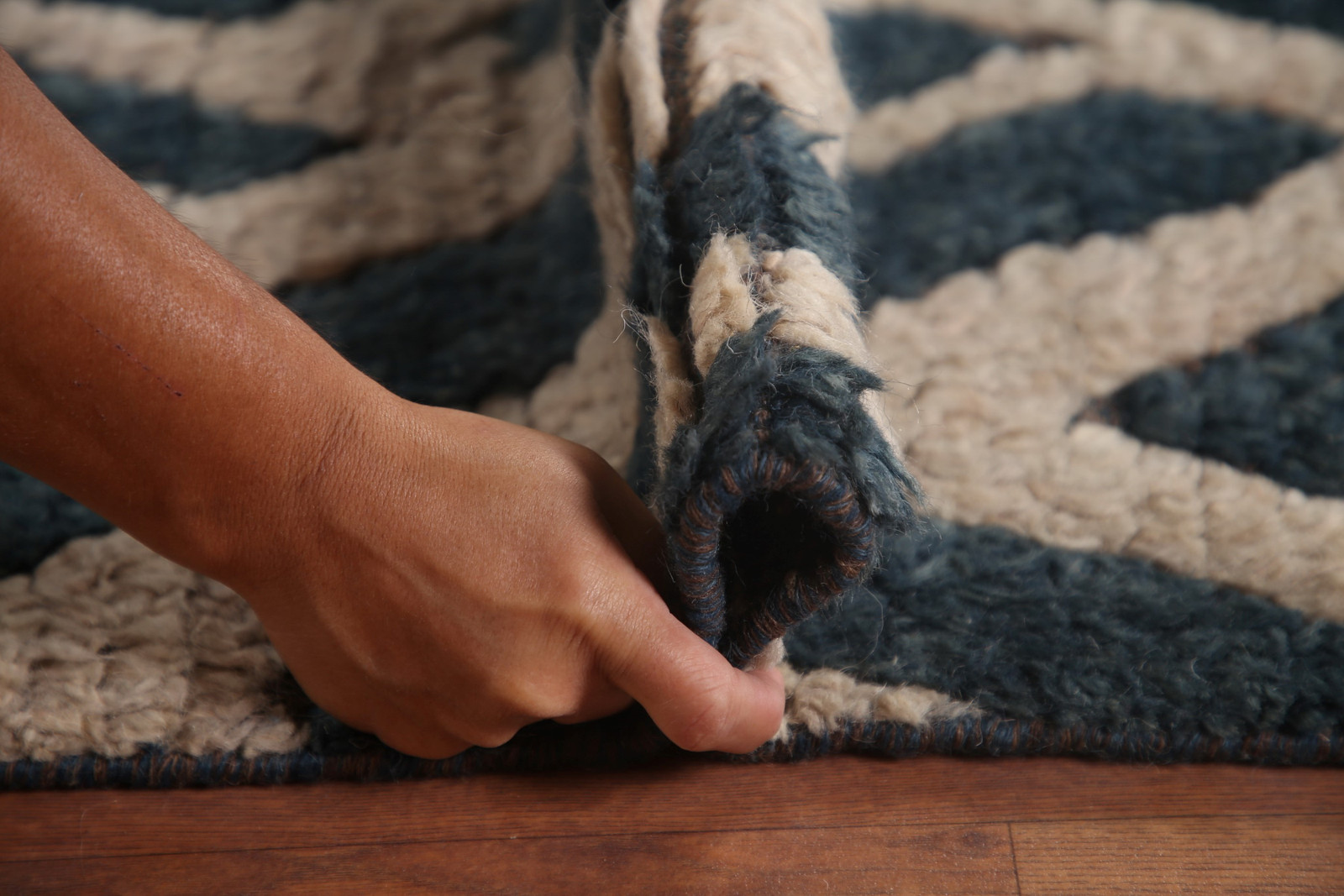 Ivory/ Blue Moroccan Shaggy Oriental Rug Wool Handmade Room Size Carpet 8×10