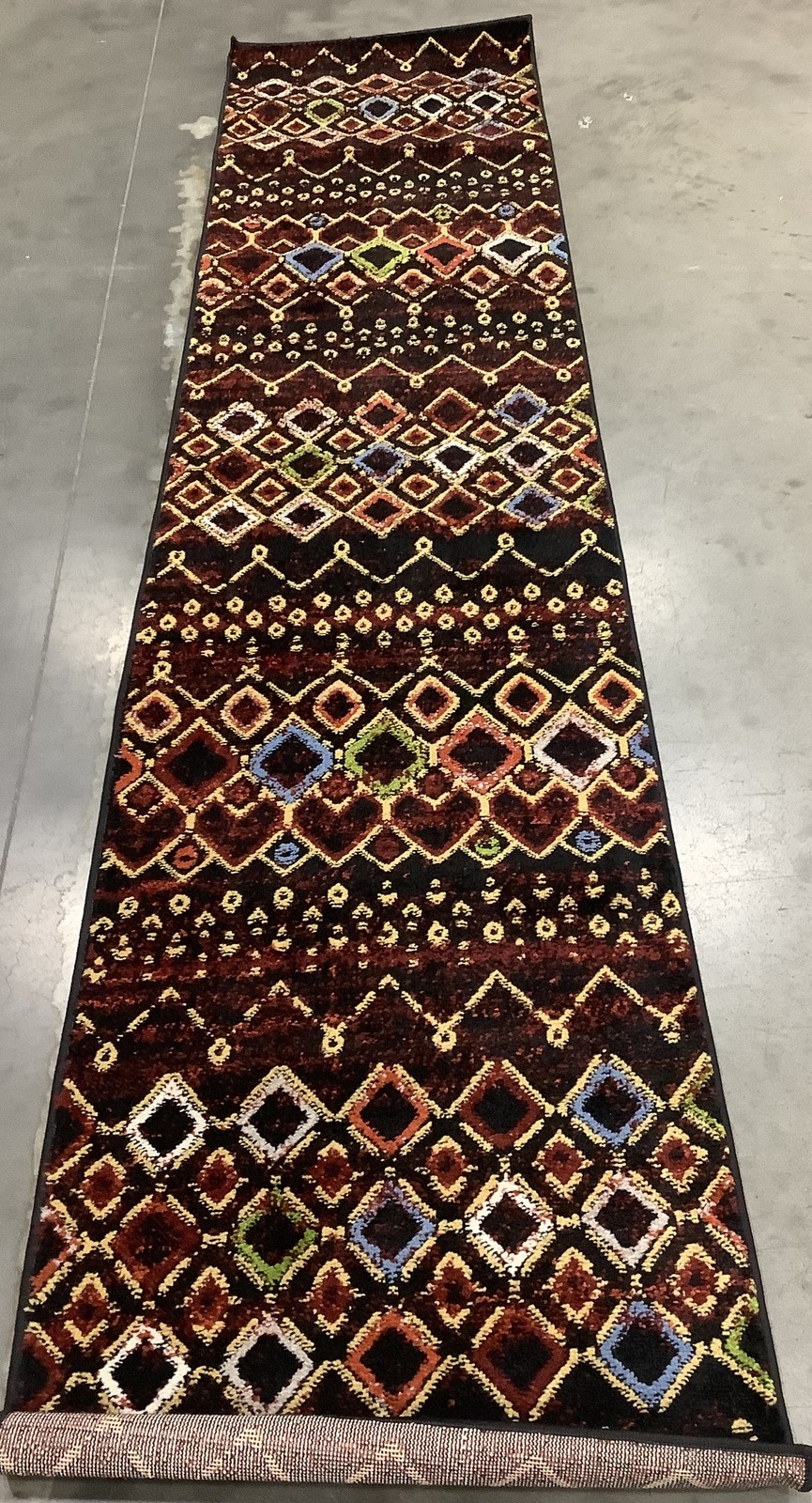 BLACK / MULTI 2′-3″ x 10′-0″ Flaw in Rug, Reduced Price 1172682352 AMS108P-210