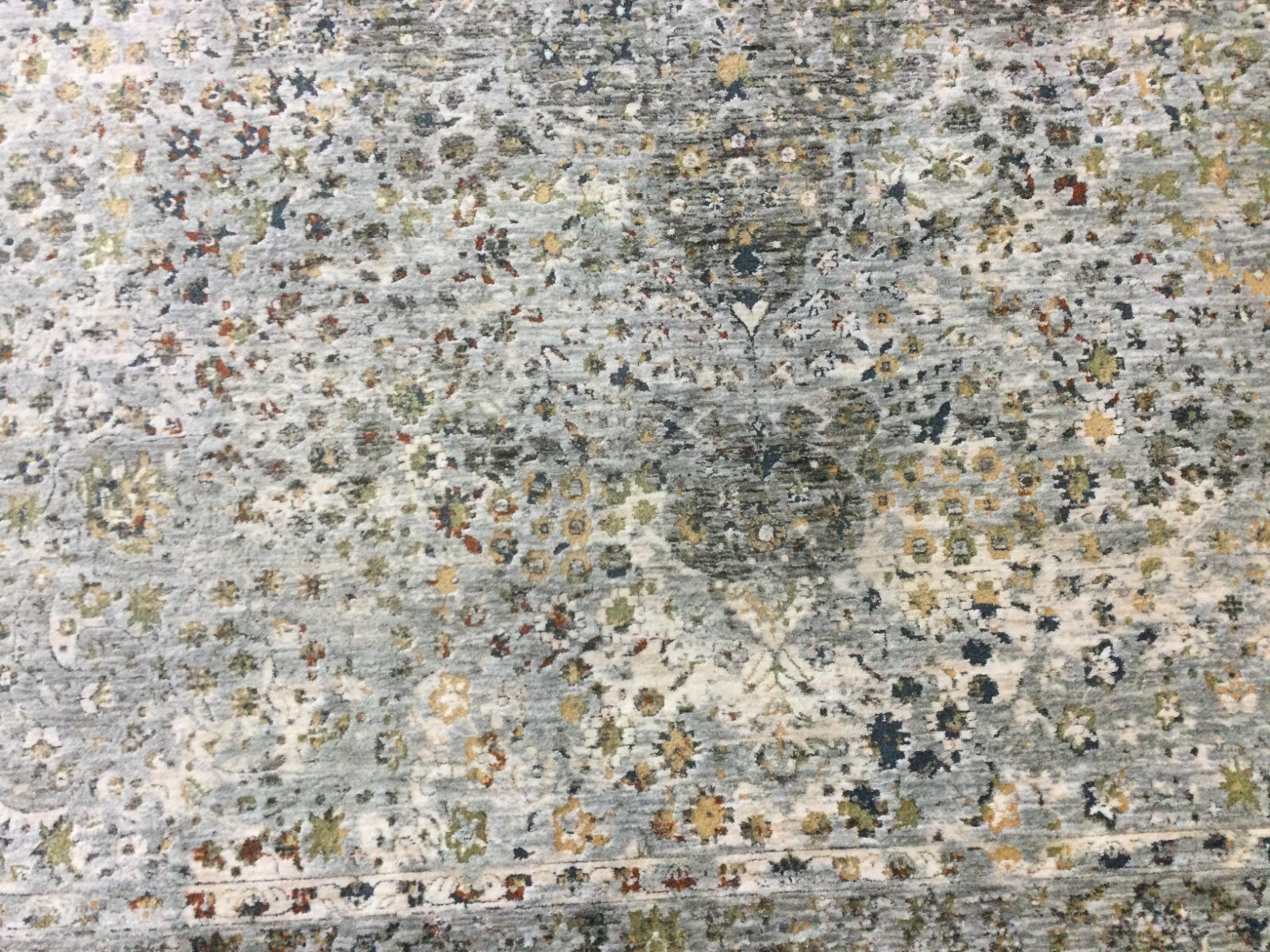 BEIGE / GREY 7′-10″ X 10′ Back Stain Rug, Reduce price 1172655520 WNT198A-8