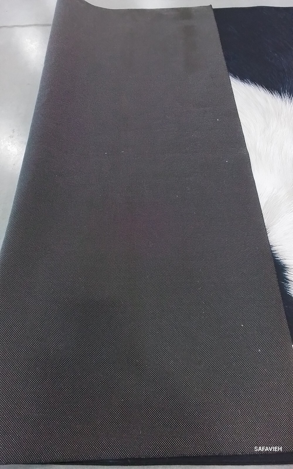 IVORY / D BLUE 8′-0″ x 10′-0″ Back Stain Rug, Reduced Price 1172767081 FAH548A-8