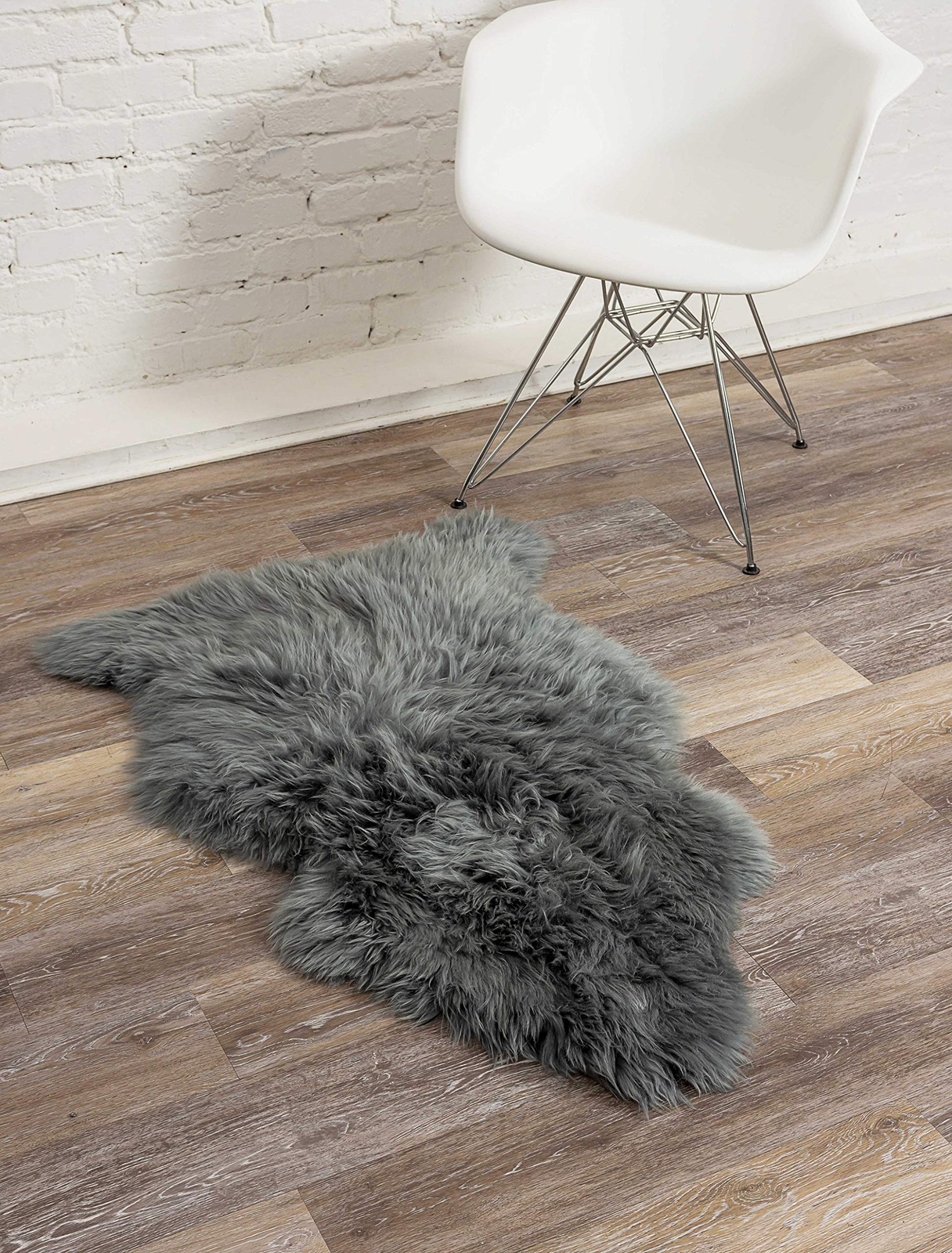 2′ X 3′ Warm Gray New Zealand Natural Sheepskin Rug