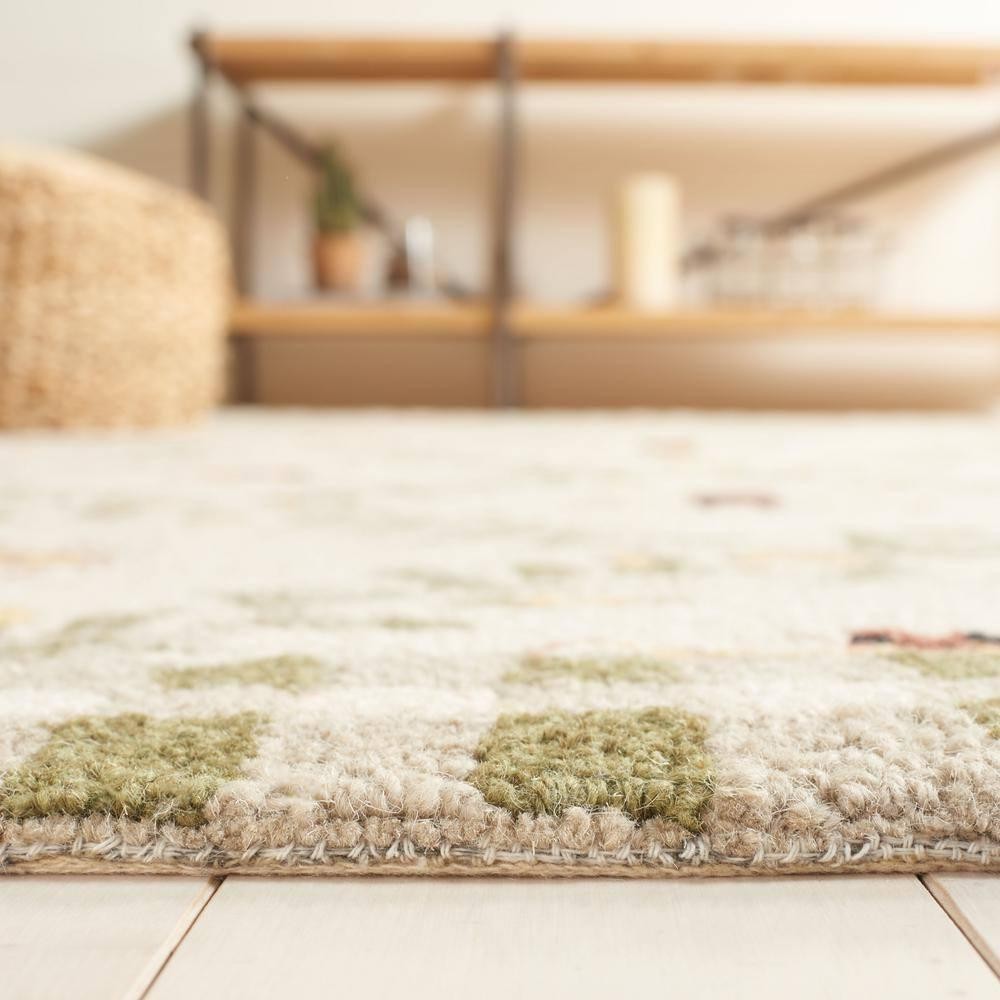 SAFAVIEH Round Border Area Rug Ivory/Green Wool Bee Floral Design 3 ft. x 3 ft.