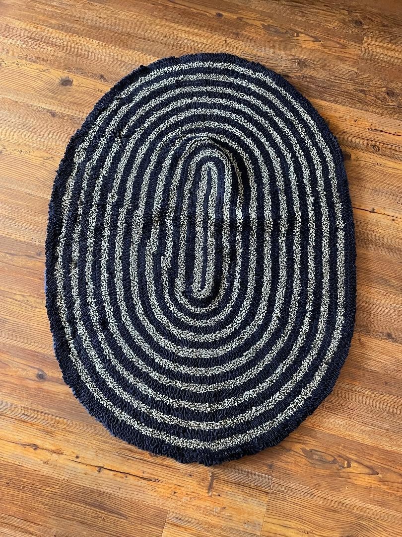 HANDMADE OVAL RUG COTTON OR JUTE OR WOOL BLEND