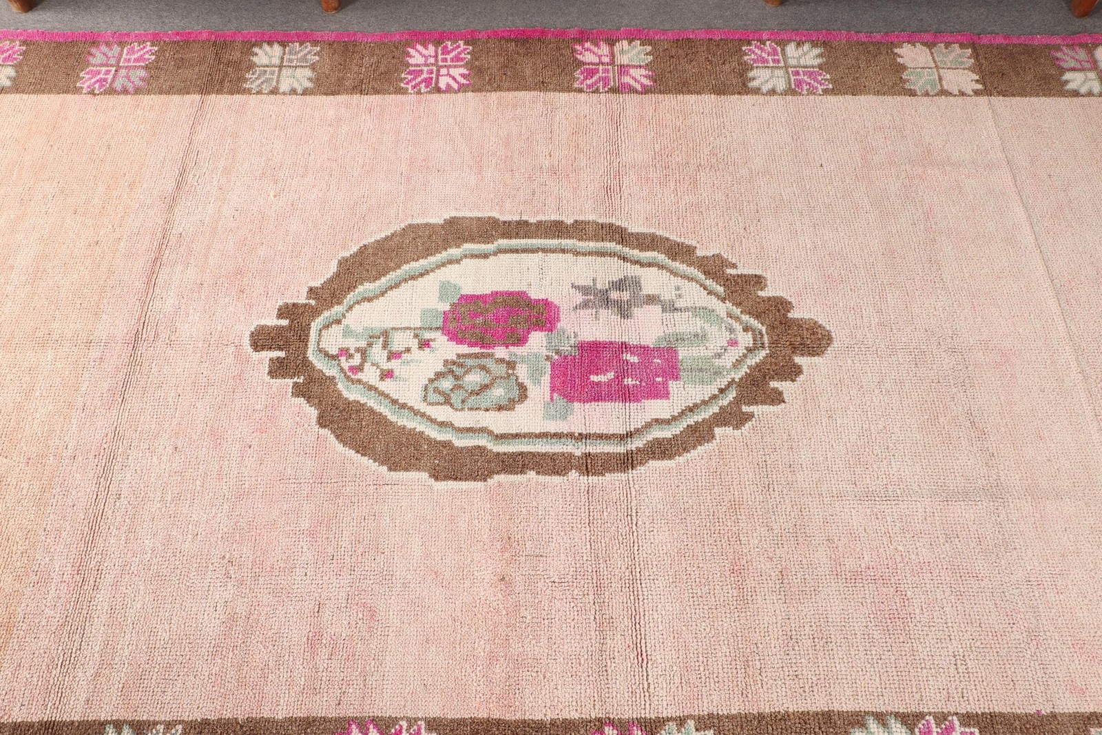 Vintage Rug Rug 4,9×9,4 ft, Pink Brown Bordered Wool Turkish Rug