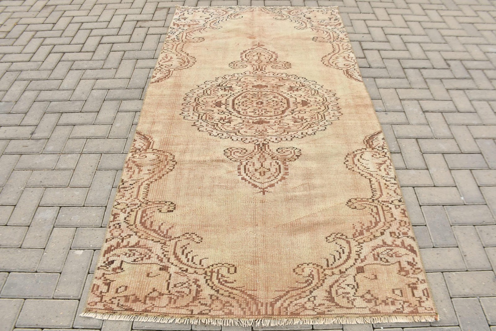 4×7,5 ft Rug, Vintage Turkish Rug, Brown Wool Rug