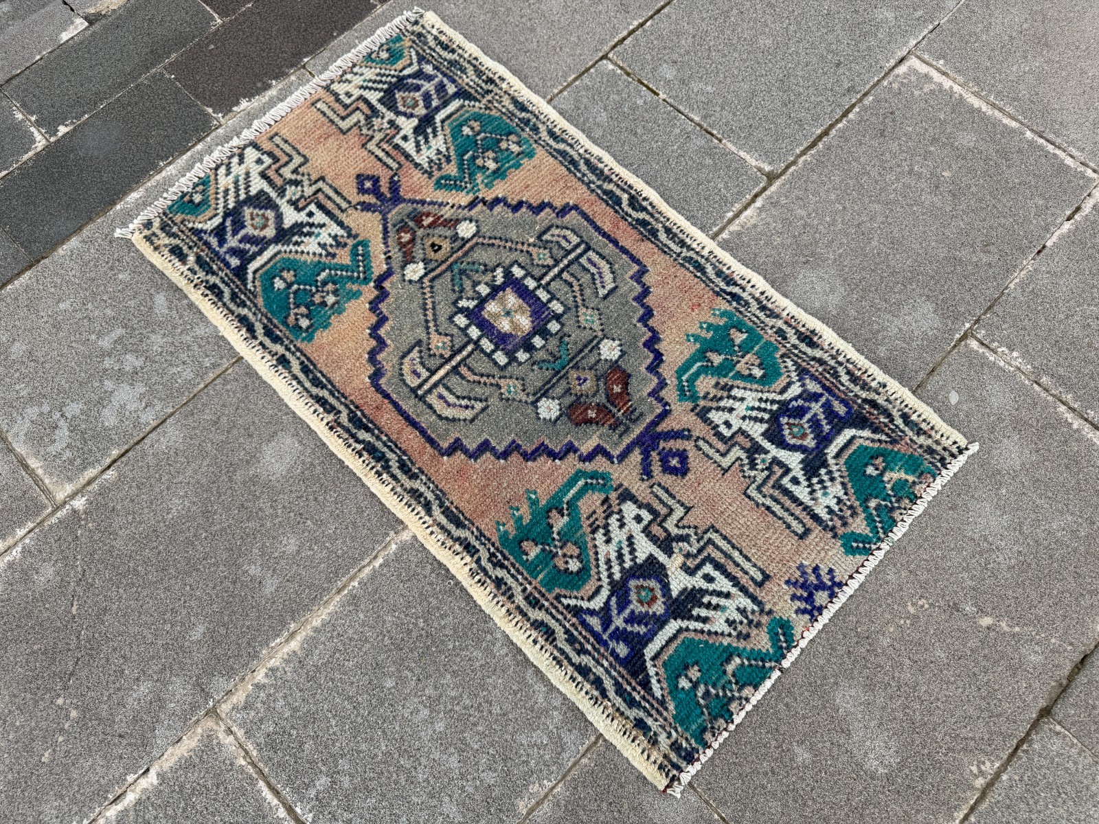 Small Vintage Turkish Oushak Rug 1.7×3.1 Beige Gray Teal Blue Accent Rug