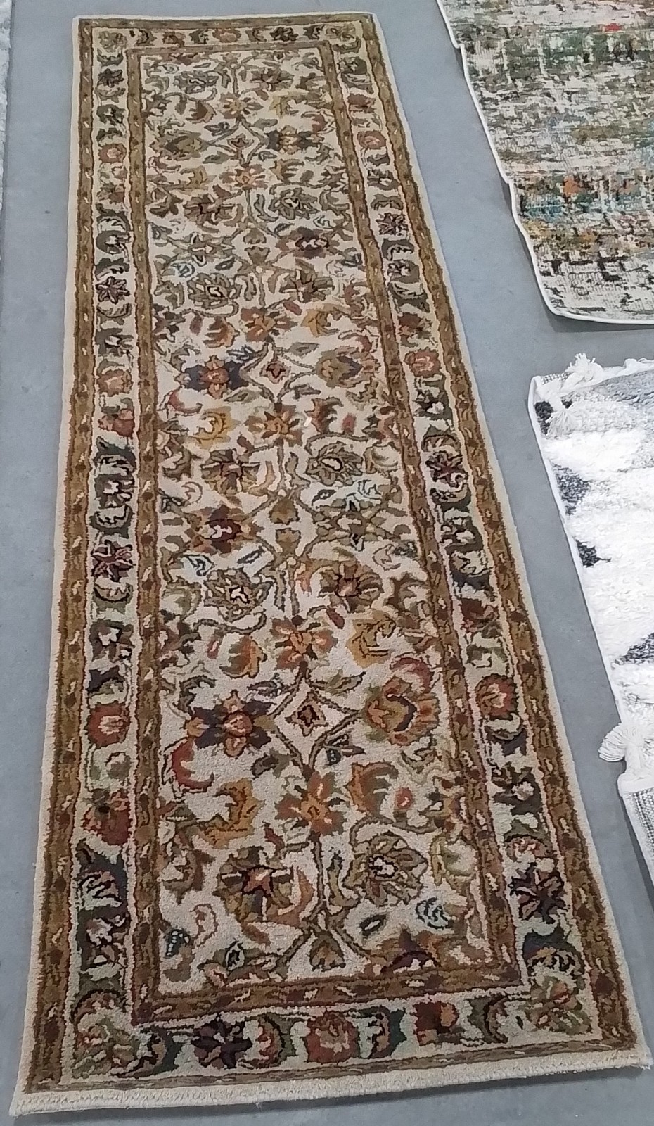 RED / GOLD 2′-3″ x 8′-0″ Back Stain Rug, Reduced Price 1172802410 CL758C-28