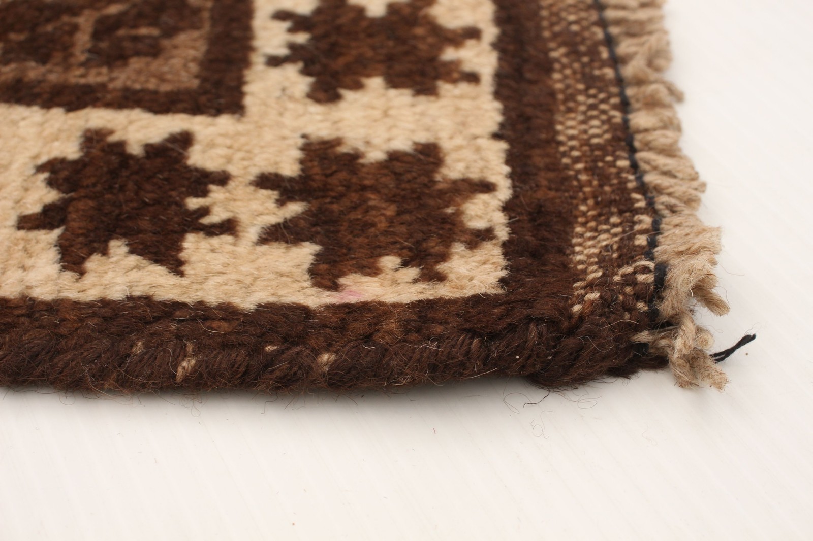 Traditional Vintage Hand-Knotted Oriental Carpet 5’6″ x 8’6″ Wool Area Rug