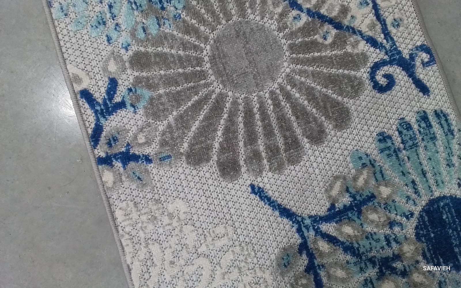 GREY / BLUE 2′-0″ x 8′-0″ Back Stain Rug, Reduced Price 1172799236 CBN832F-28