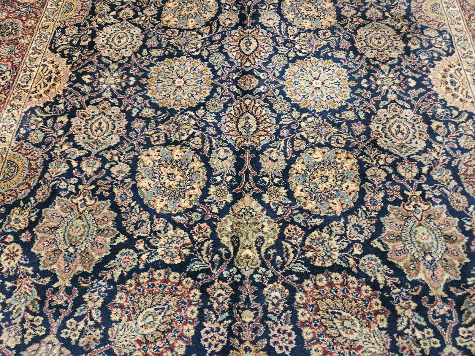 9×12 KARASTAN KAZVIN 700 – 786 100% WOOL RUG