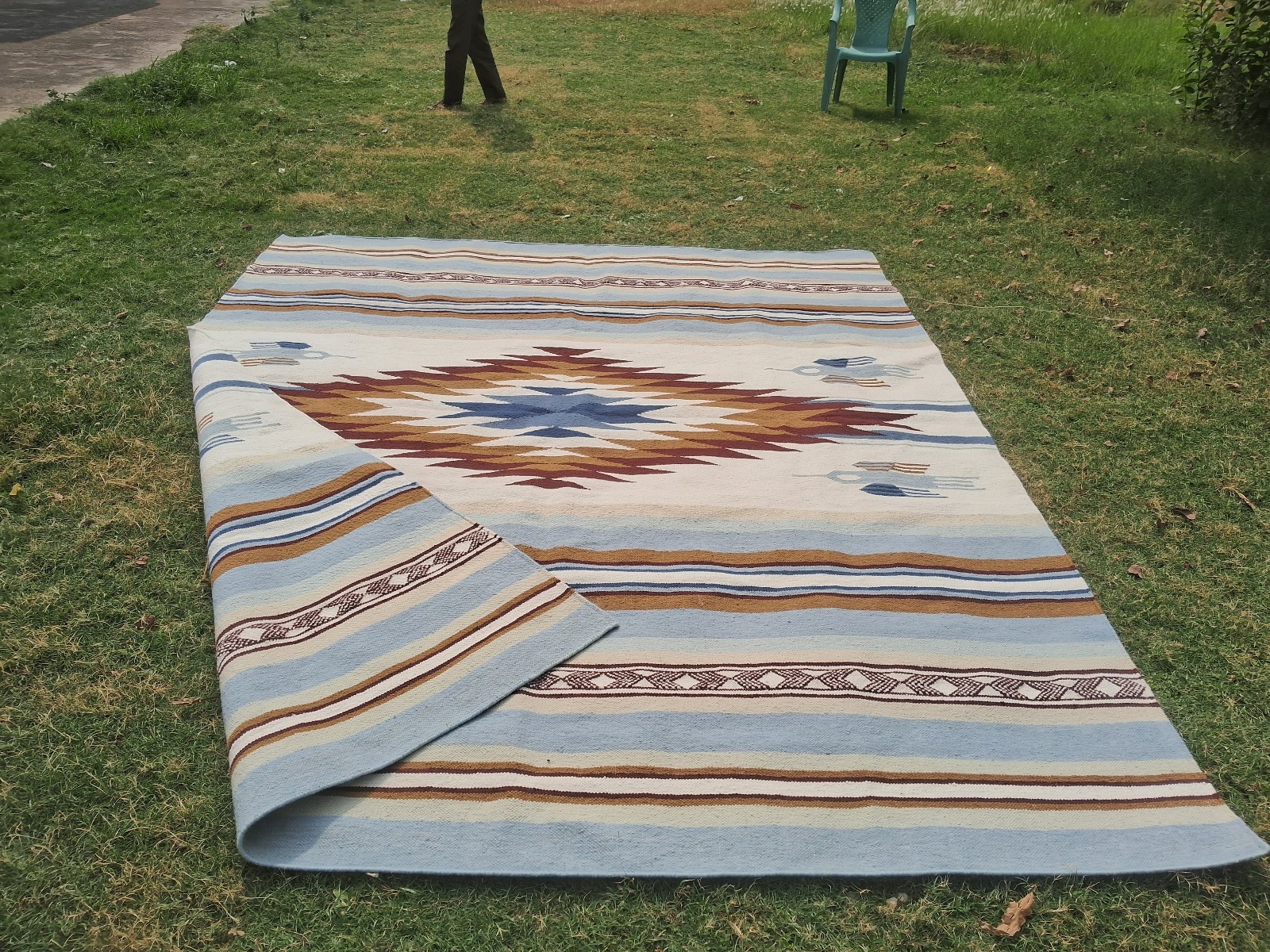 Navajo Style Wool Area Rug Blue Brown Diamond Eye of God Tribal Flatweave 10×14