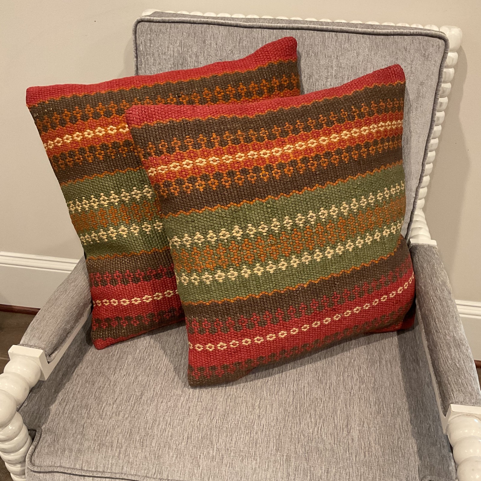 Handmade 20″ x 20″ Kilim Throw Pillow Set