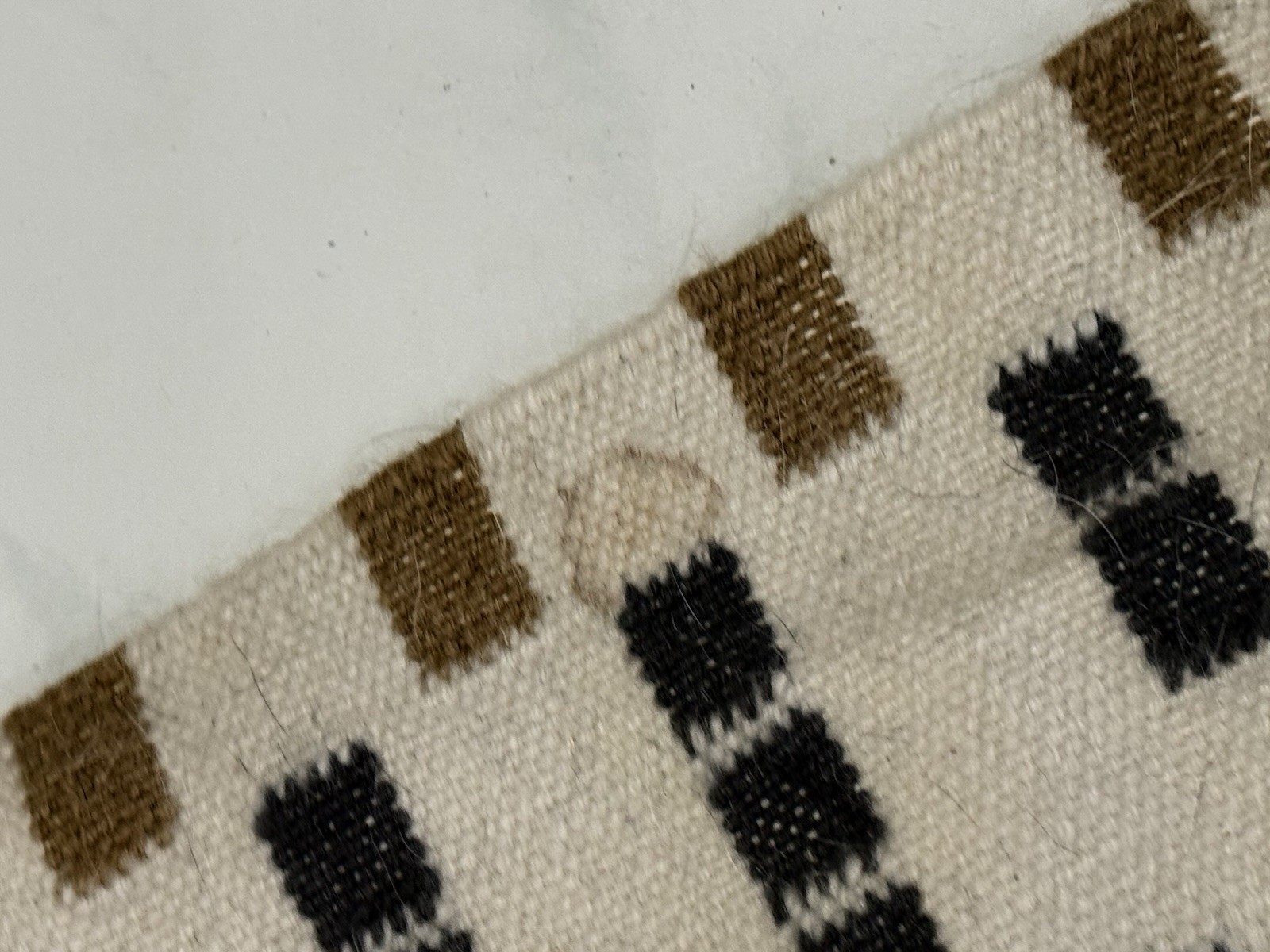 Wool Geometric Abstract Runner Rug Carpet 32”x83” Grey Crème Gold Brown Fringe D
