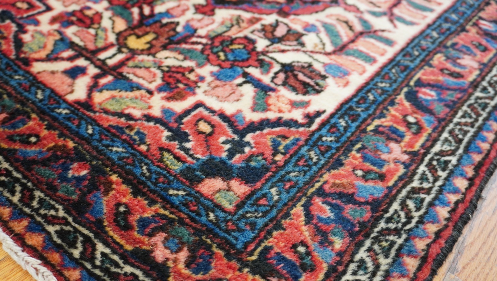 Excellent Antique Lilihann Hand Knotted Wool Oriental Rug 2’3″ x 210″