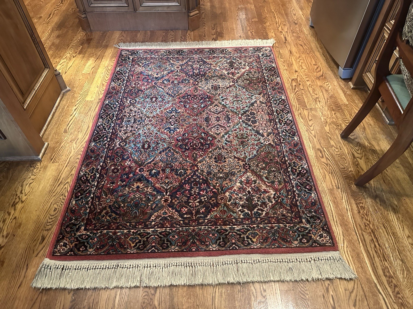 Beautiful Karastan Rug Multi Panel Kirman Style 717 Size 4’3”x 6’
