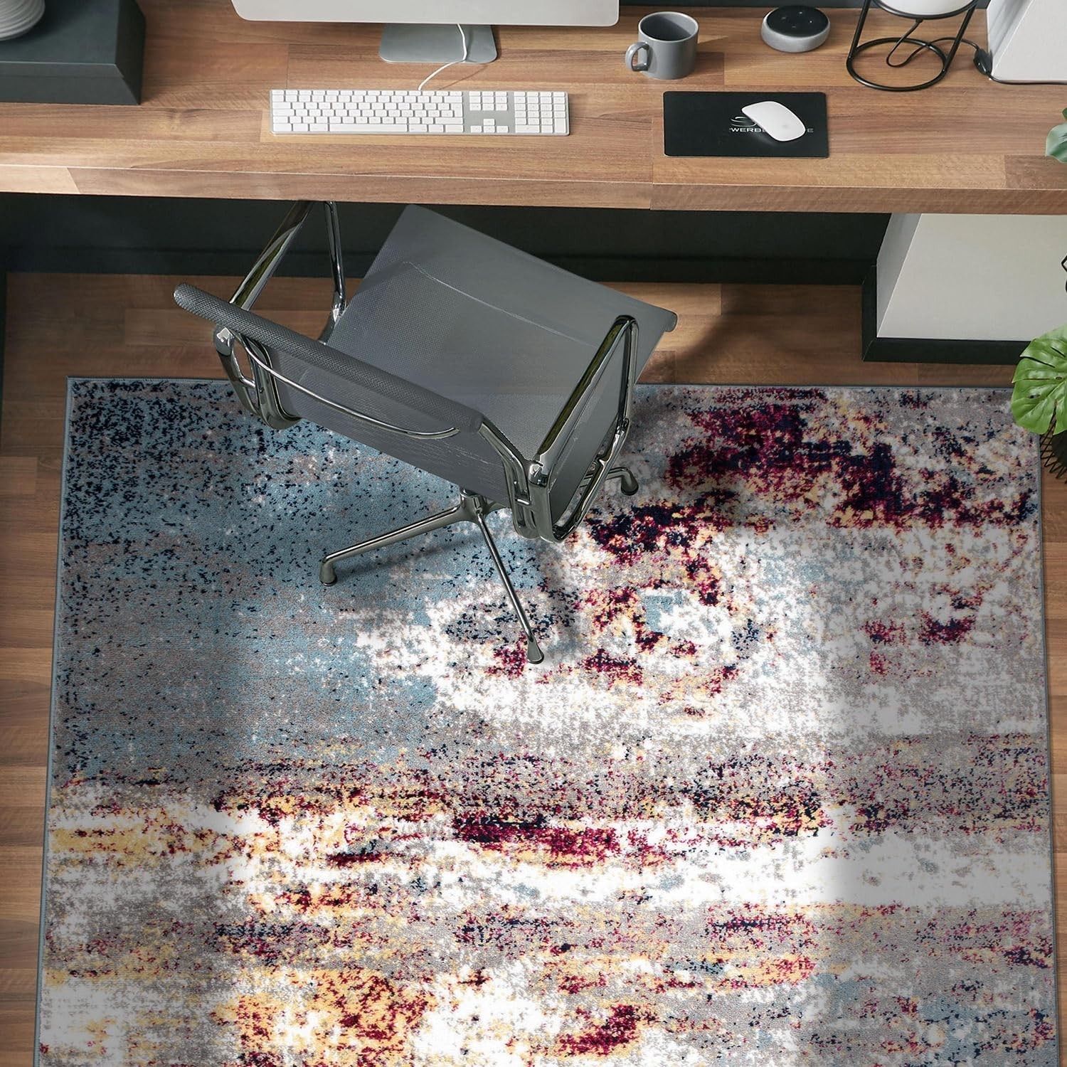 Modern Distressed Abstract Area Rug 7’10” x 10′