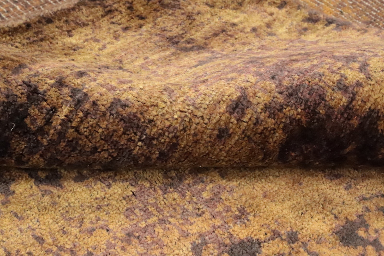 Modern Abstract Distressed Look Gold and Brown Area Rug 6×8 ft Hand-knotted
