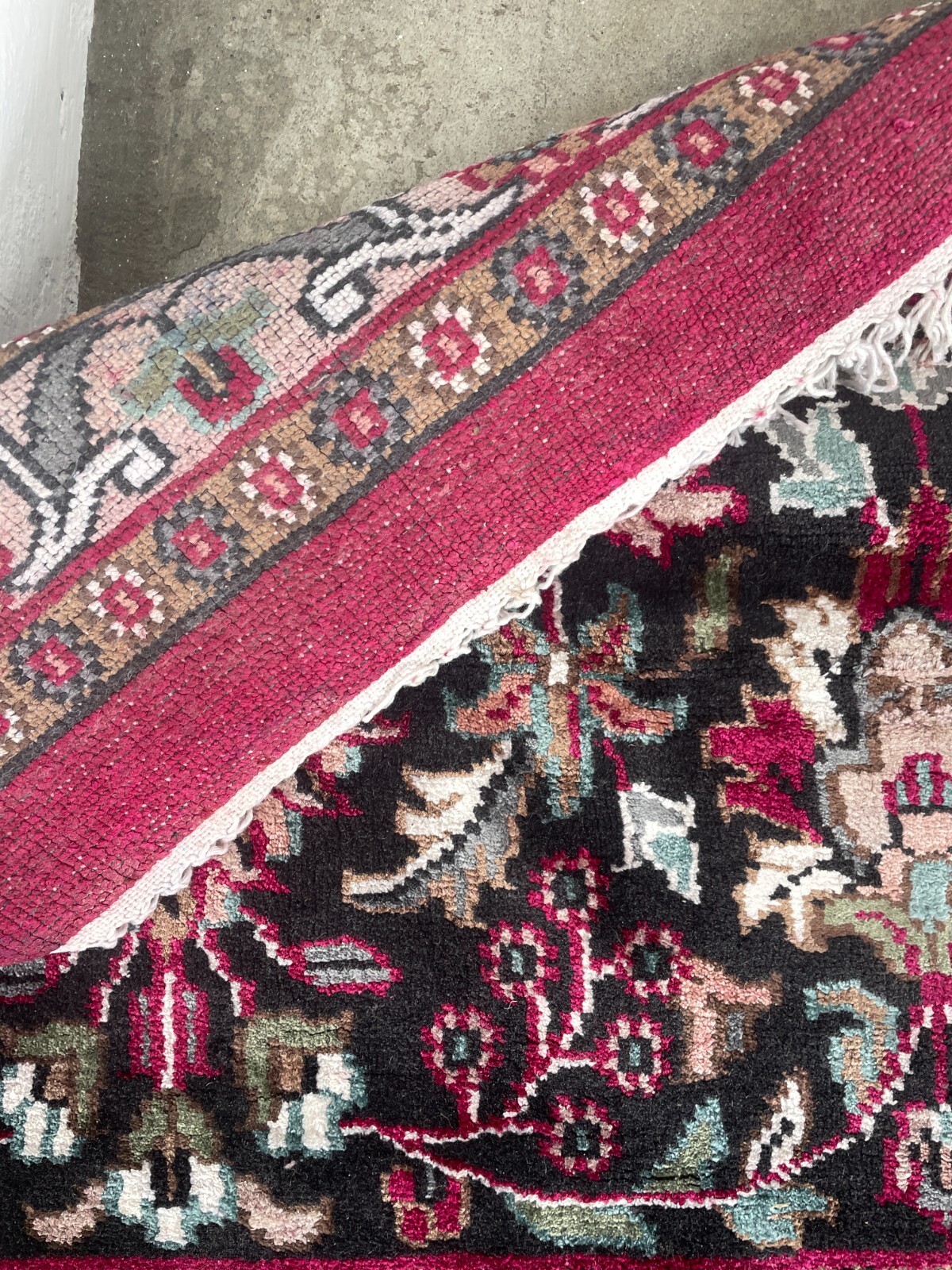 Fine Hand-Woven Silk and Wool Area Rug, 9.9′ x 14.4′