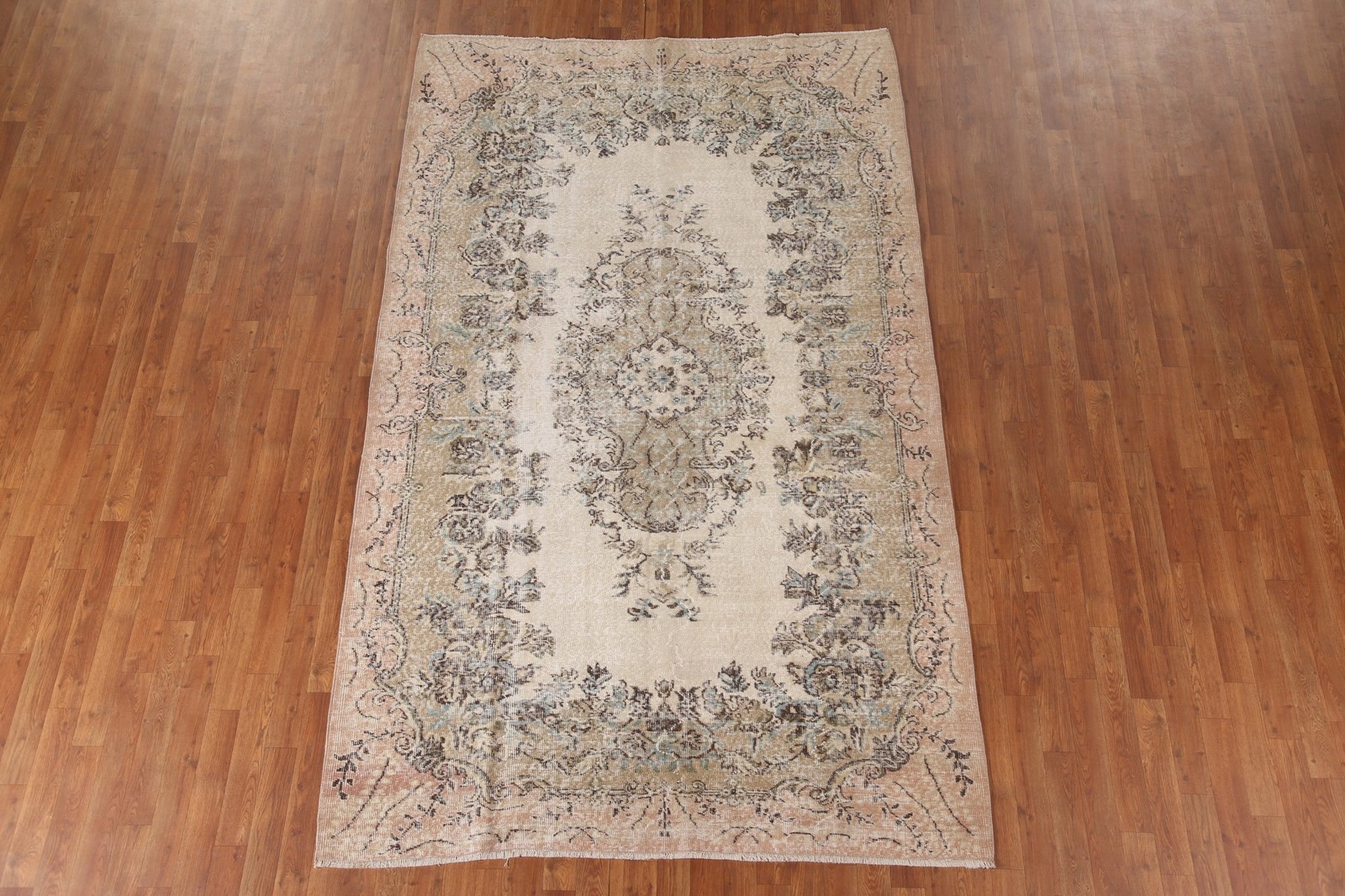 Ivory Sparta Turkish Area Rug 6×9 Distressed Traditional Handmade Wool Carpet