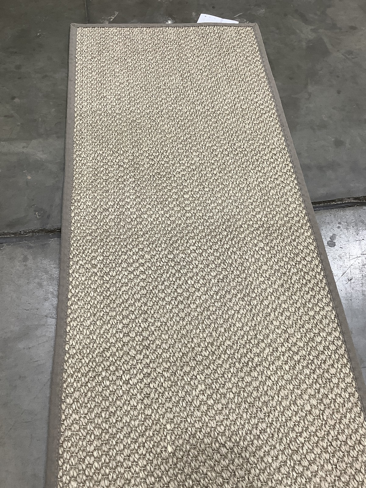 NATURAL GREY 2′-6″ x 8′-0″ Broken Thread Rug, Reduced Price 1172684708 NF153A-28