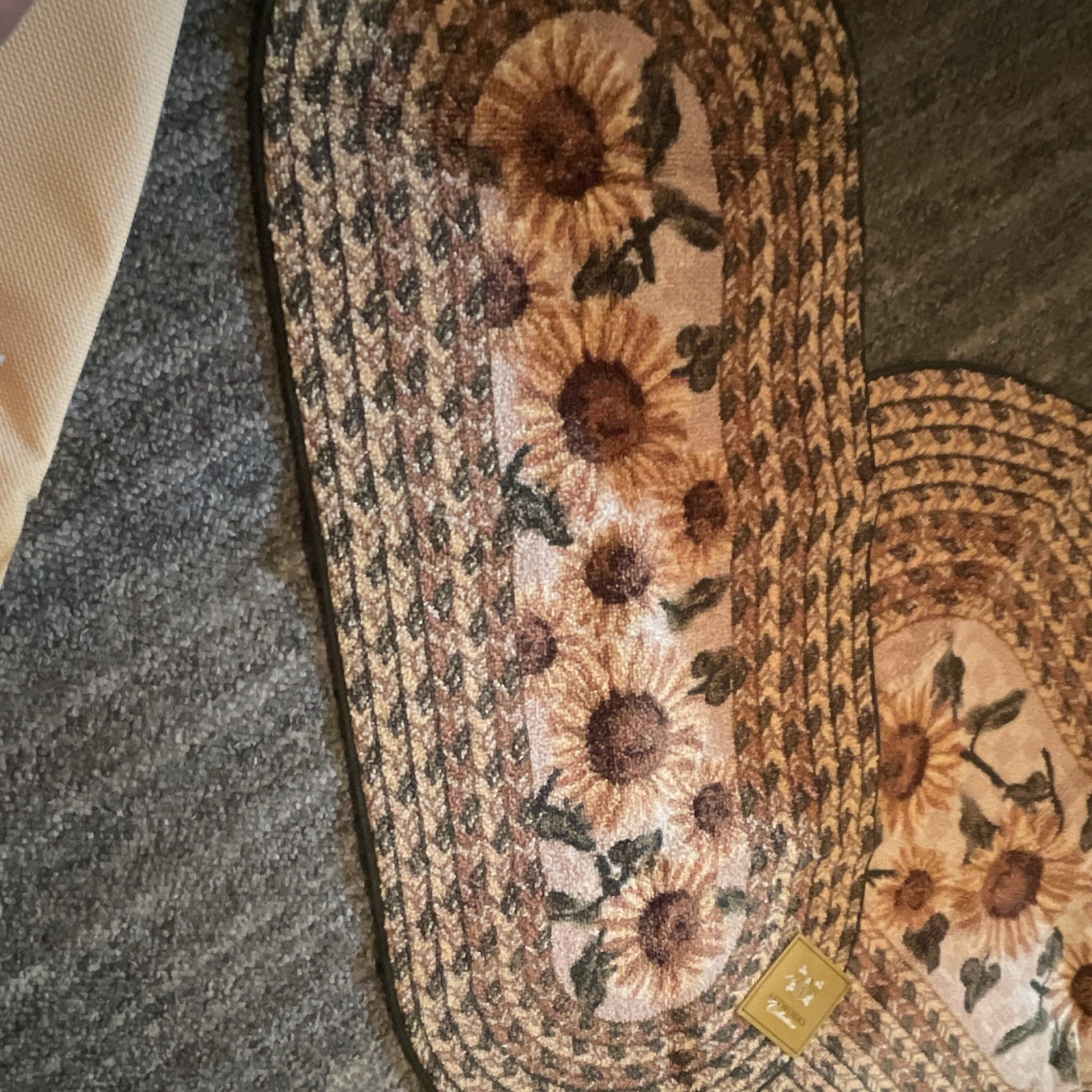 Oval Braided Sunflower Floral Area Rug 2 x 4 ft Brown Beige Black