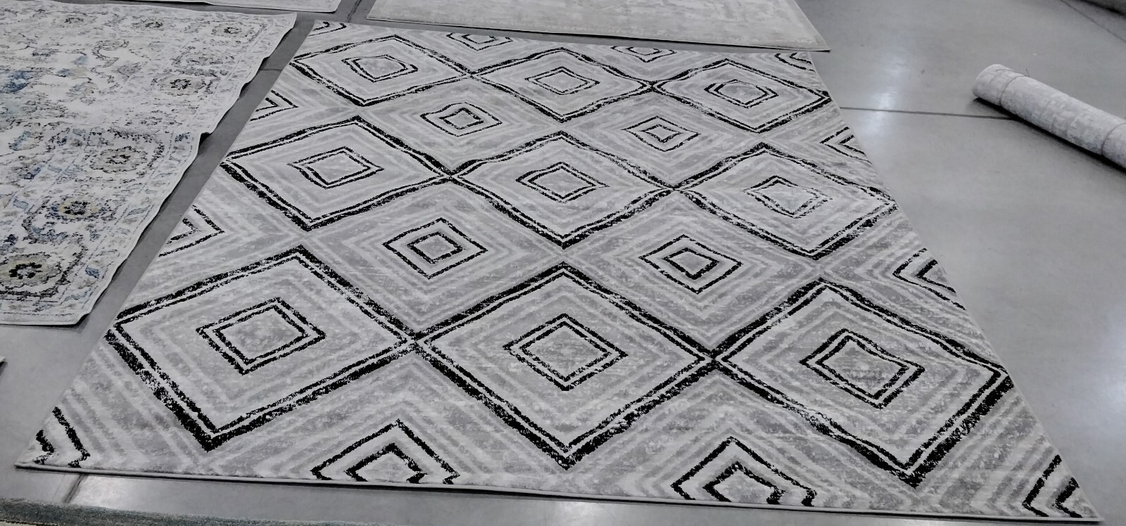 GREY / BLACK 8′ X 10′ Back Stain Rug, Reduced Price 1172746151 SKY120J-8