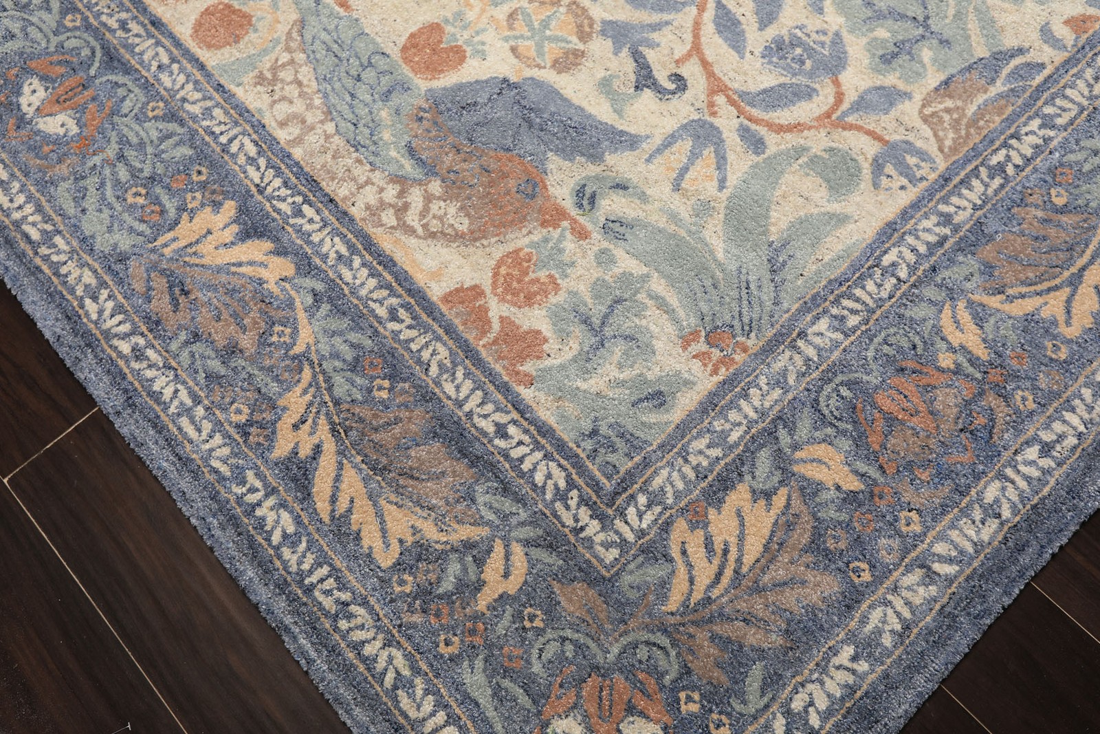 LoomBloom William Morris Hungry Birds Multi Size Hand Hooked High-twist Wool Rug