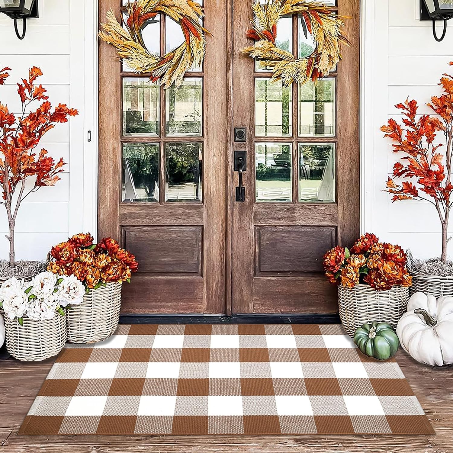 Durable 28” x 43” Coffee & White Plaid Outdoor Rug – Washable & Stylish Decor