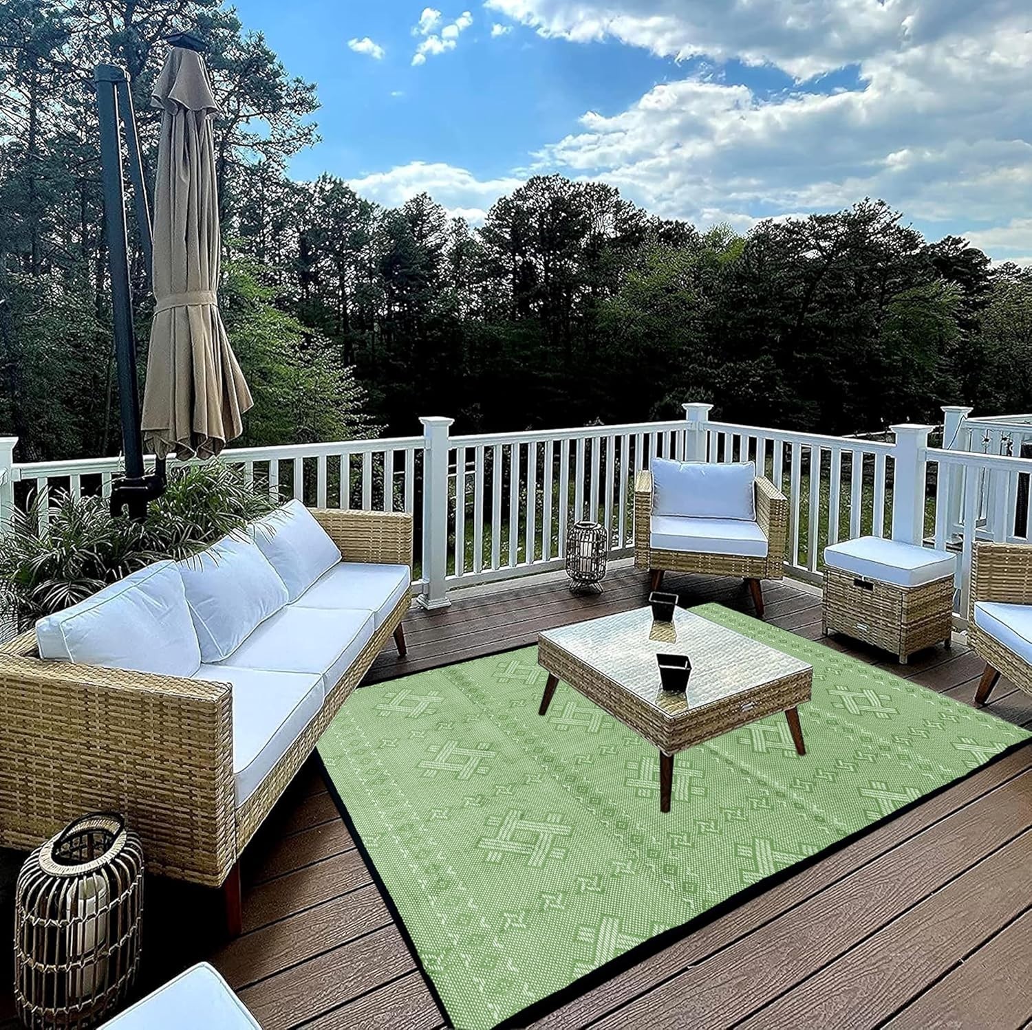 Durable Waterproof Outdoor Rug 5×3.3 ft – Ideal for Camping and Backyards