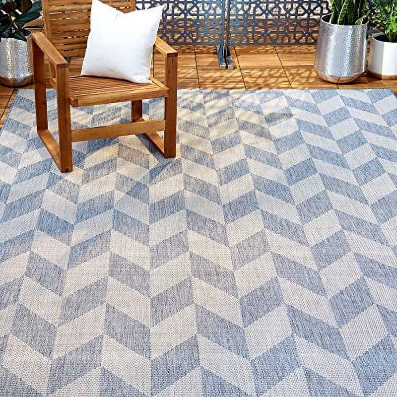 Modern Geometric Area Rug Indoor Outdoor Durable Easy Care Low Pile UV Resistant