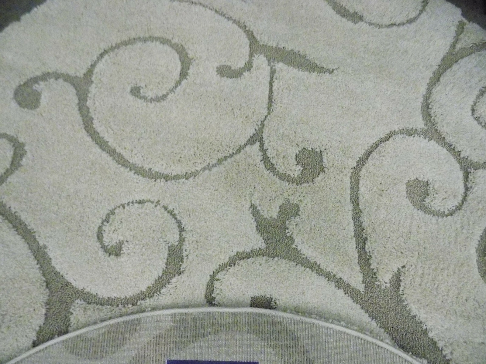 CREAM / BEIGE 6′-7″ X 6′-7″ Stained Rug Reduced Price 1172594800 SG455-1113-7R