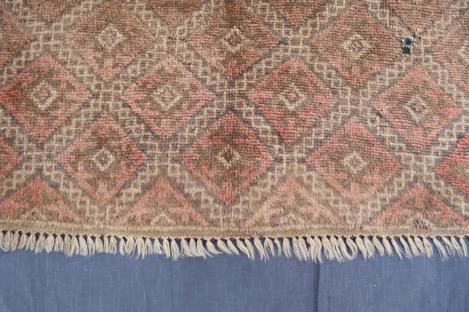 2’9×4’8 ft Antique Afghan Handmade Wool Rug, Faded Peach Geometric Rug, Kids Rug