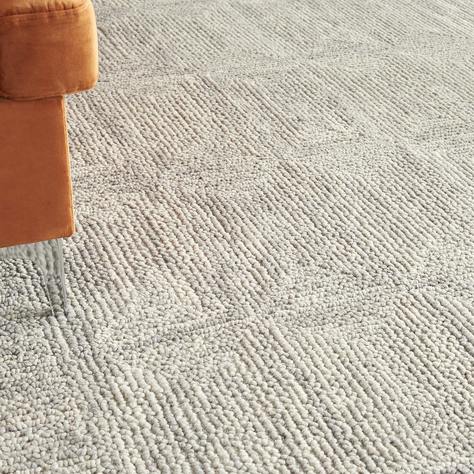 Pemberly Row 93×117″ Rectangle Contemporary Wool Area Rug in Ivory