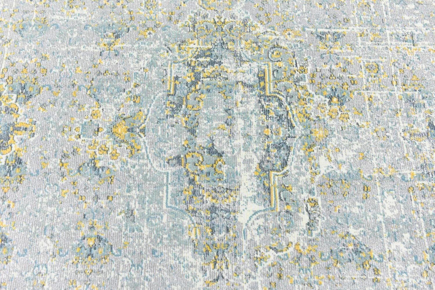 Vintage Distressed Area Rug in Gray/Blue, 5’5″ x 8’0″ – Baracoa