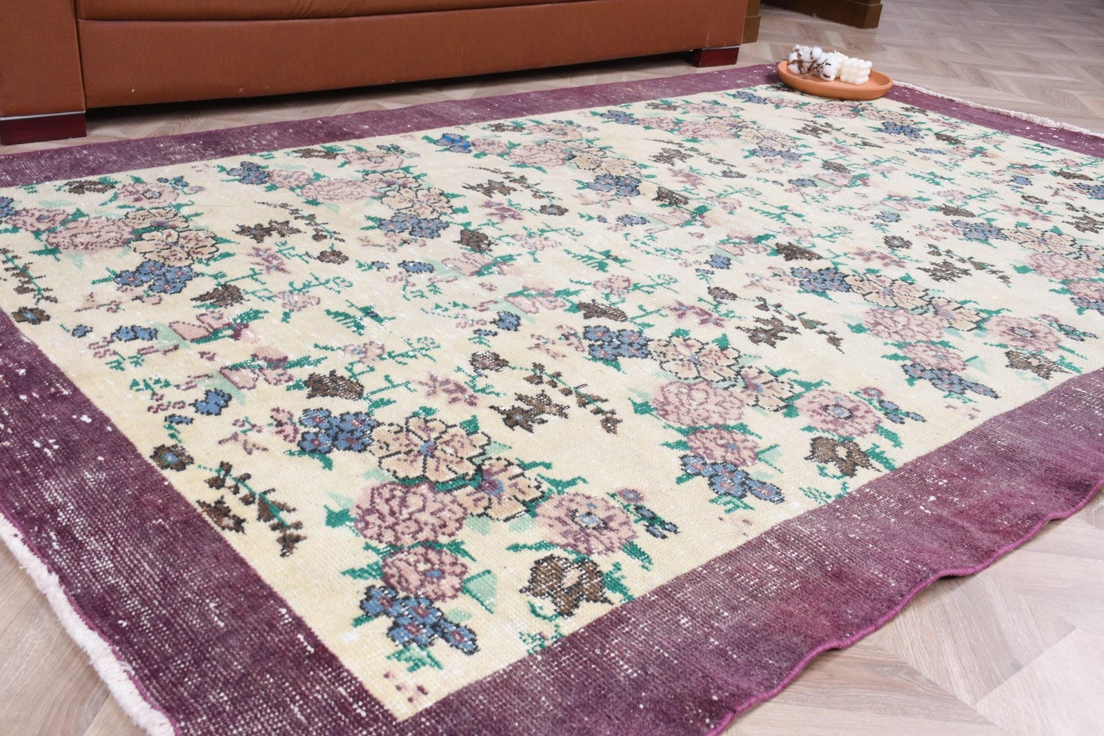 Turkish Rug, Large 5,5×8,6 ft Vintage Rug, Purple White Oriental Wool Rug