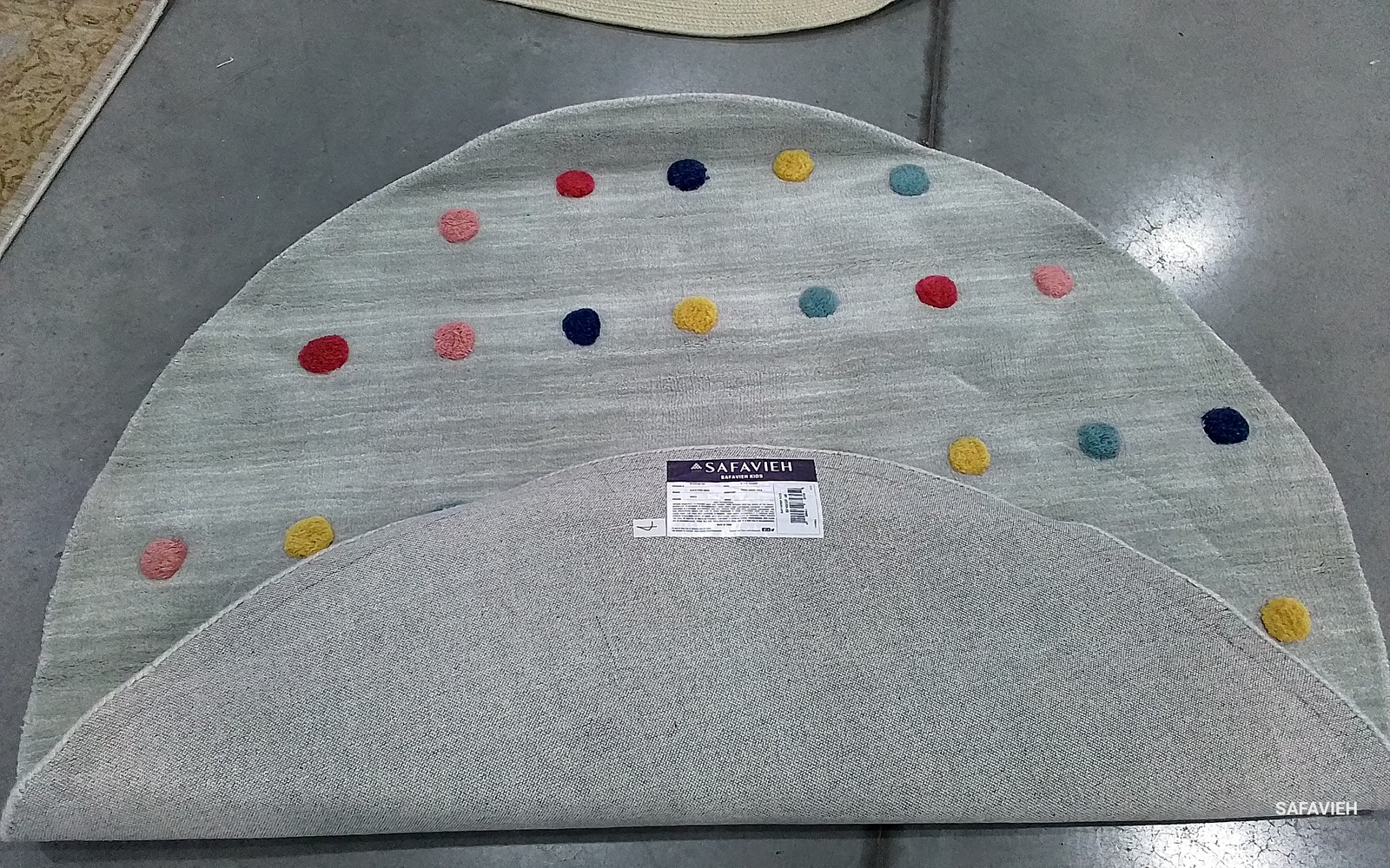 GREY 5′-0″ x 5′-0″ Flaw in Rug, Reduced Price 1172807752 SFK803F-5R
