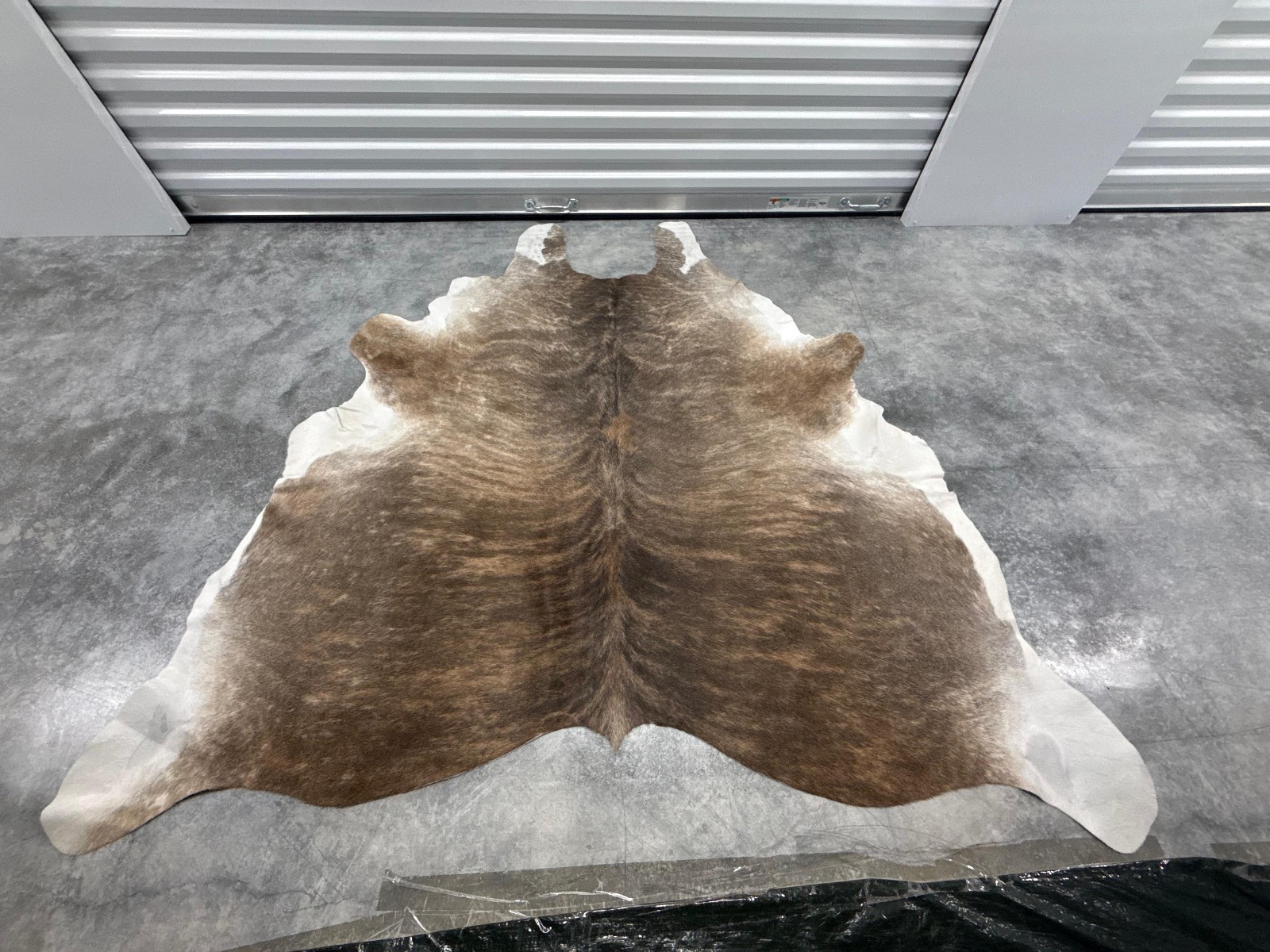 Cowhide Rug Brindle Brown Tones 66″x68″ (5.5×5.7 ft) | Genuine Leather Hide #033