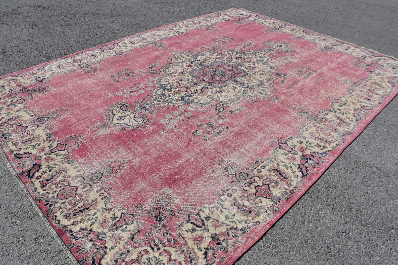 Turkish Vintage Oversize Rug 8,8×12,1 ft (268×370 cm), Red Floral Rug Rug