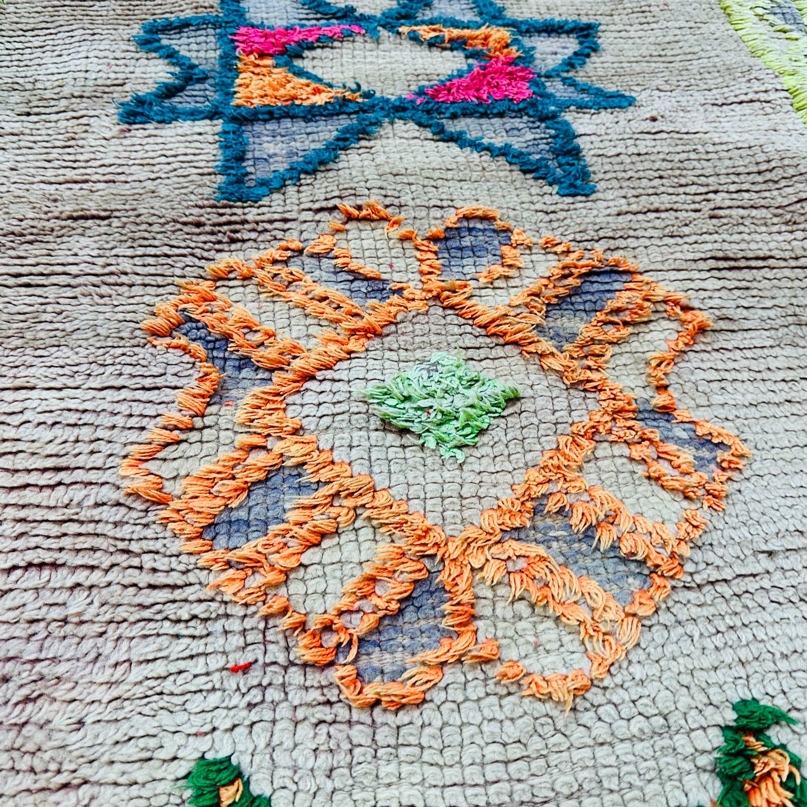 Bohemian Moroccan Shag Runner 32×126 in – Handmade Wool – Star Design Neon Accen